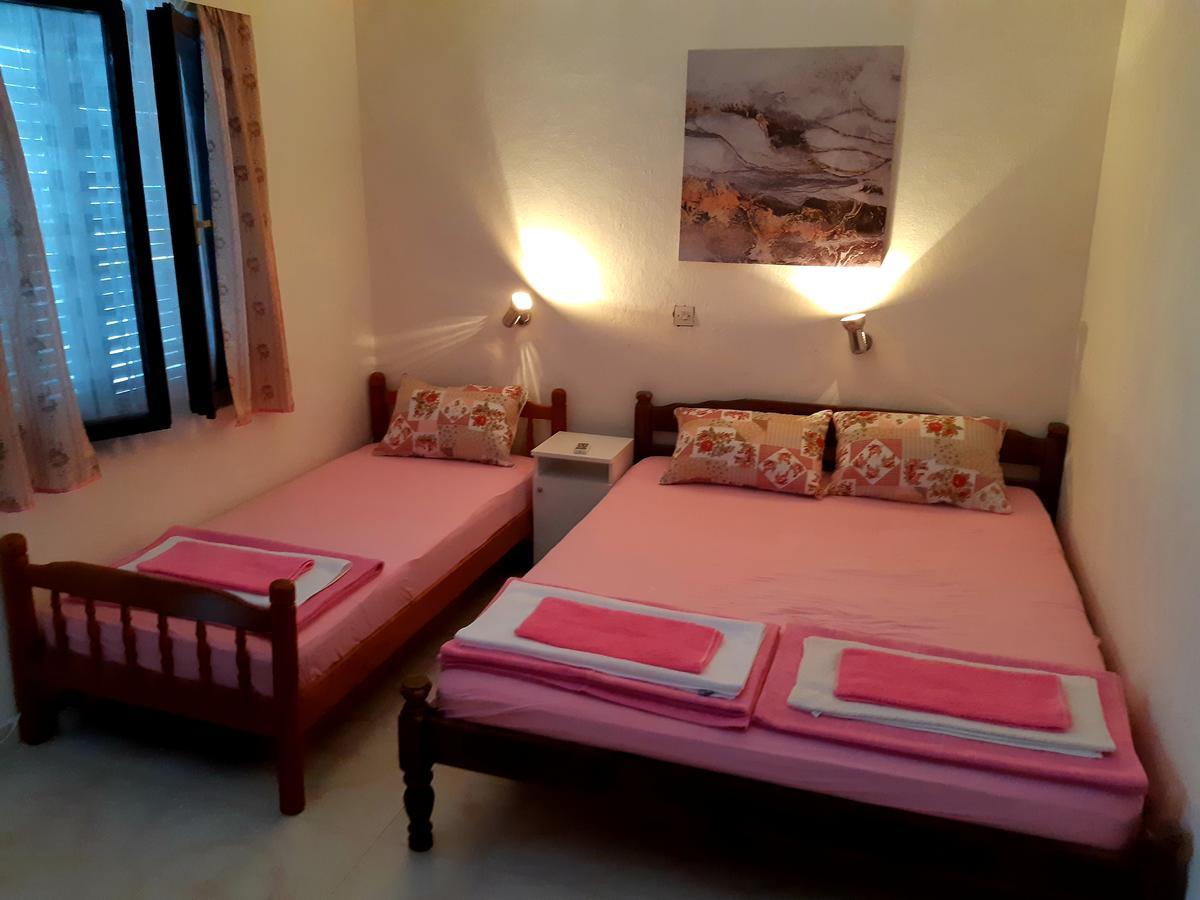 Apartments Ceca Tivat Ngoại thất bức ảnh