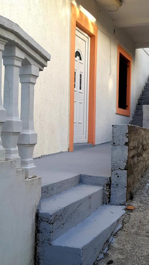 Apartments Ceca Tivat Ngoại thất bức ảnh