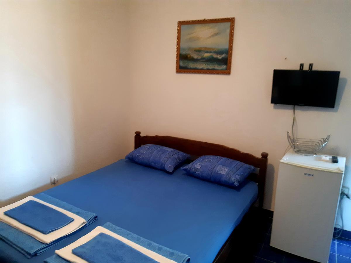 Apartments Ceca Tivat Ngoại thất bức ảnh