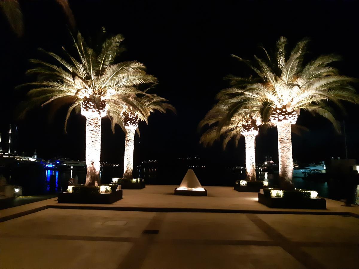 Apartments Ceca Tivat Ngoại thất bức ảnh