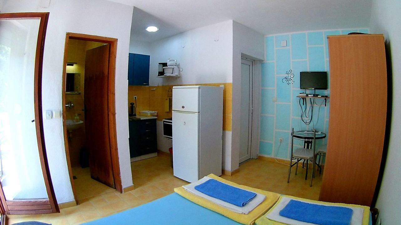 Apartments Ceca Tivat Ngoại thất bức ảnh