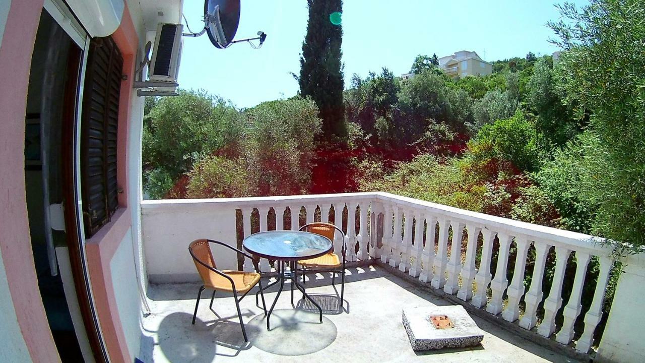 Apartments Ceca Tivat Ngoại thất bức ảnh